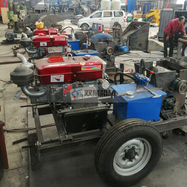 小型<a href='http://hbmcsl.com/1/260.html' target='_blank'><span>園林樹枝粉碎機(jī)</span></a>