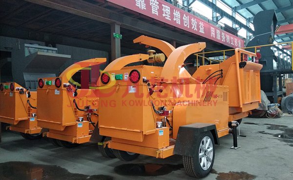 購(gòu)買(mǎi)樹(shù)枝粉碎機(jī)還樹(shù)枝粉碎機(jī)廠(chǎng)家是要選擇有實(shí)力的廠(chǎng)家